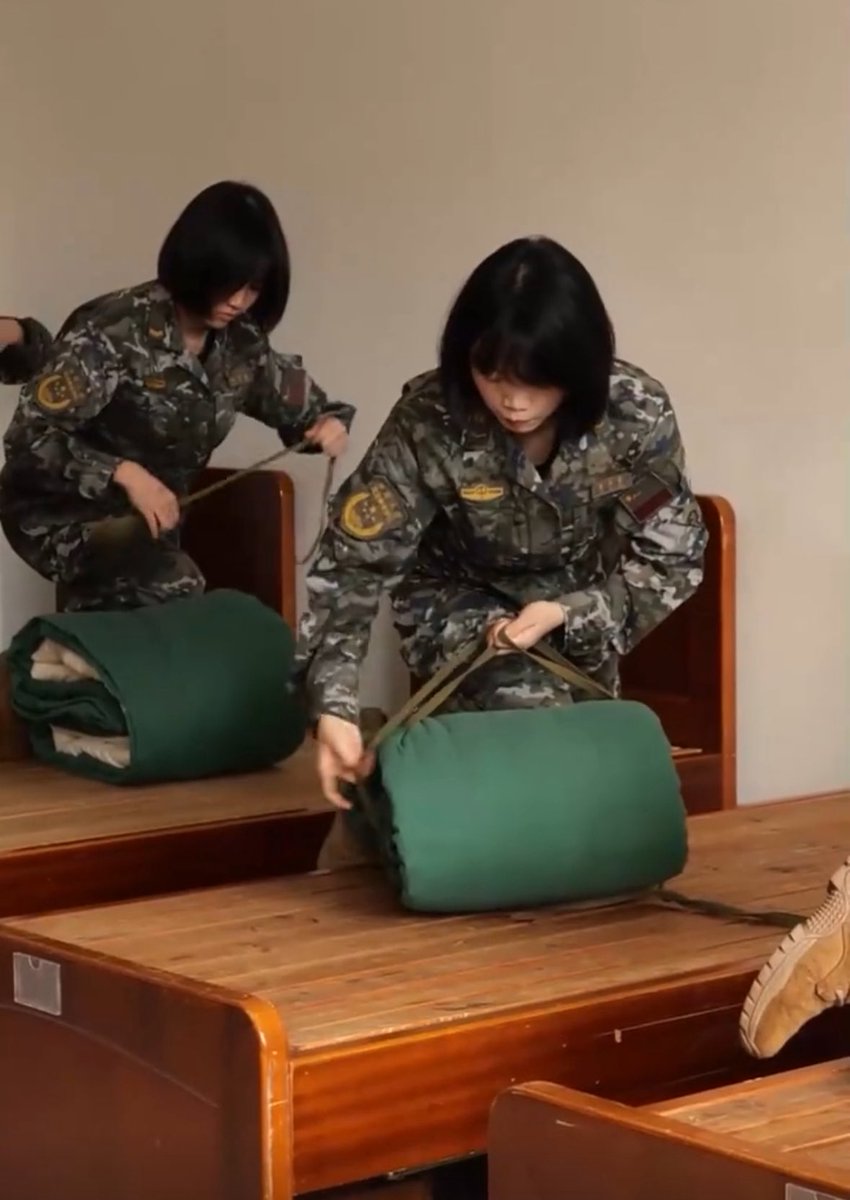 China's People's Armed Police Offer to Defend California!