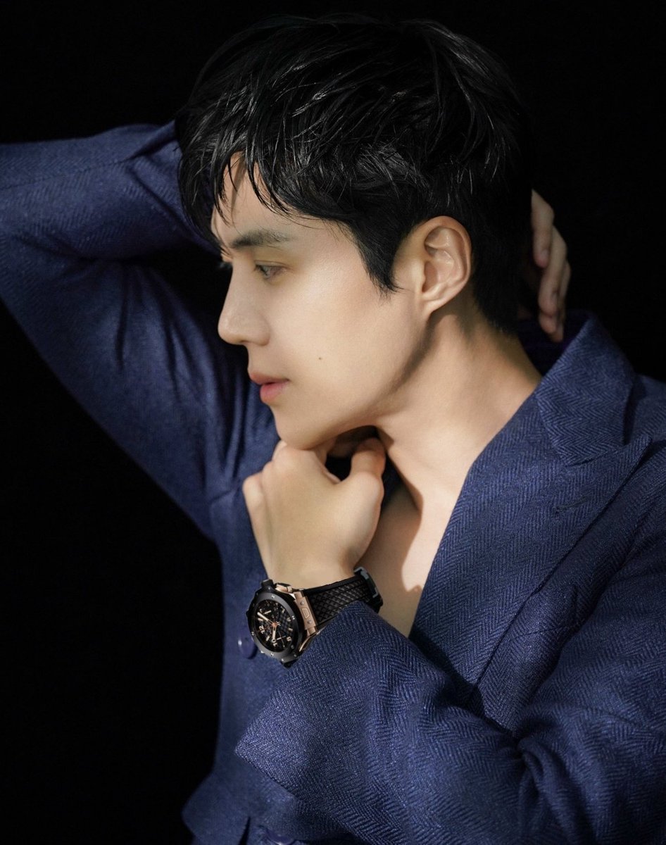 Hublot's Shocking Move: Kim Seonho's Surprise Appearance Stuns Fans!  
Seonhohadas  
Hublot  
KimSeonho  
김선호  
@Hublot