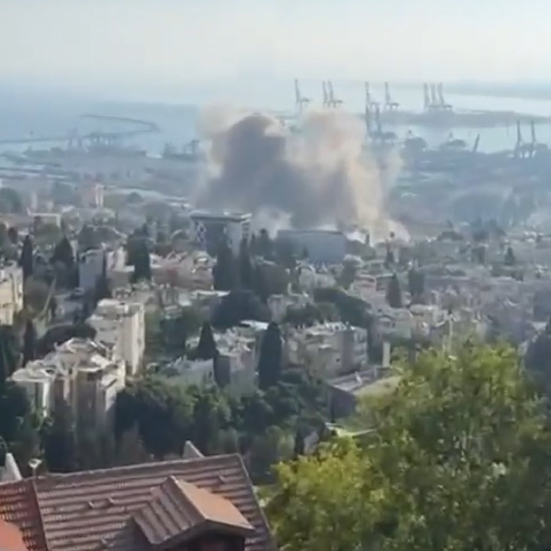 Iranian Missiles Strike Tel Aviv and Haifa, Escalating Tensions!
