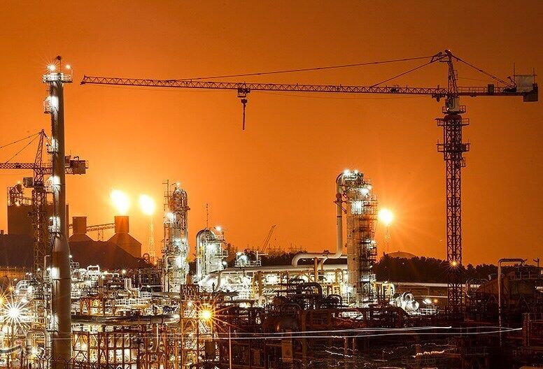 Israel Strikes Iranian Gas Facilities, War Escalates Dramatically!