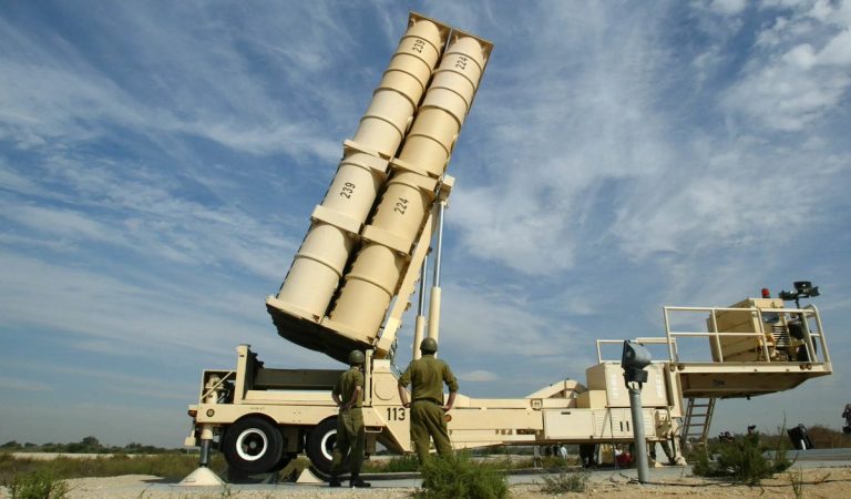 Israel's Arrow Defenses Dwindle: Are Iranian Missile Threats on the Rise?
