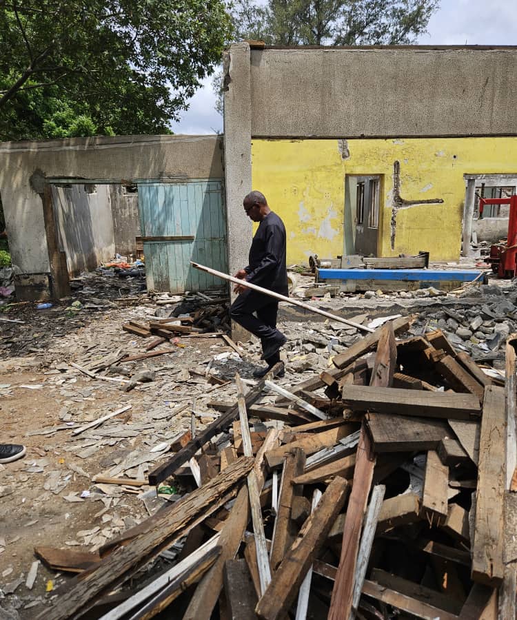 Lawlessness in Nigeria: Investors Turn Away Amid Human Rights Crisis!