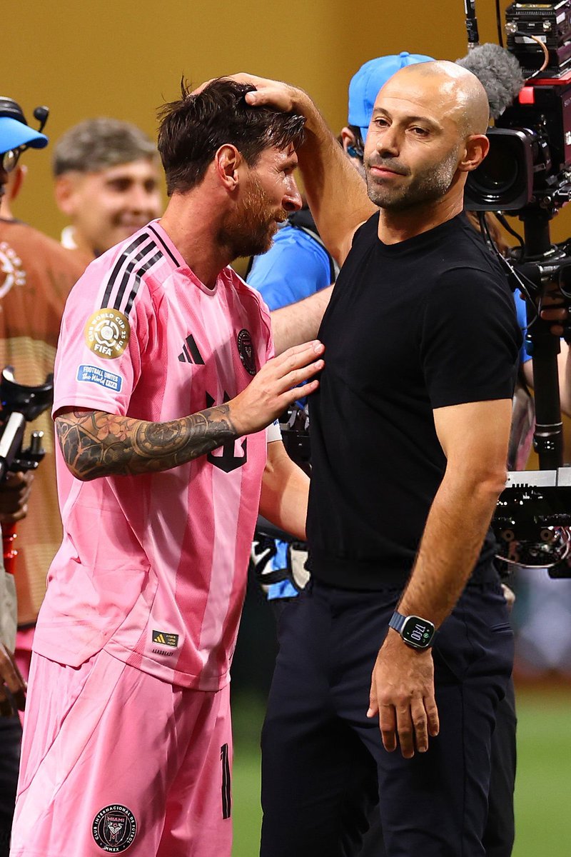 Mascherano Unveils Messi's Shocking Injury Battle – Fans Left in Shock!