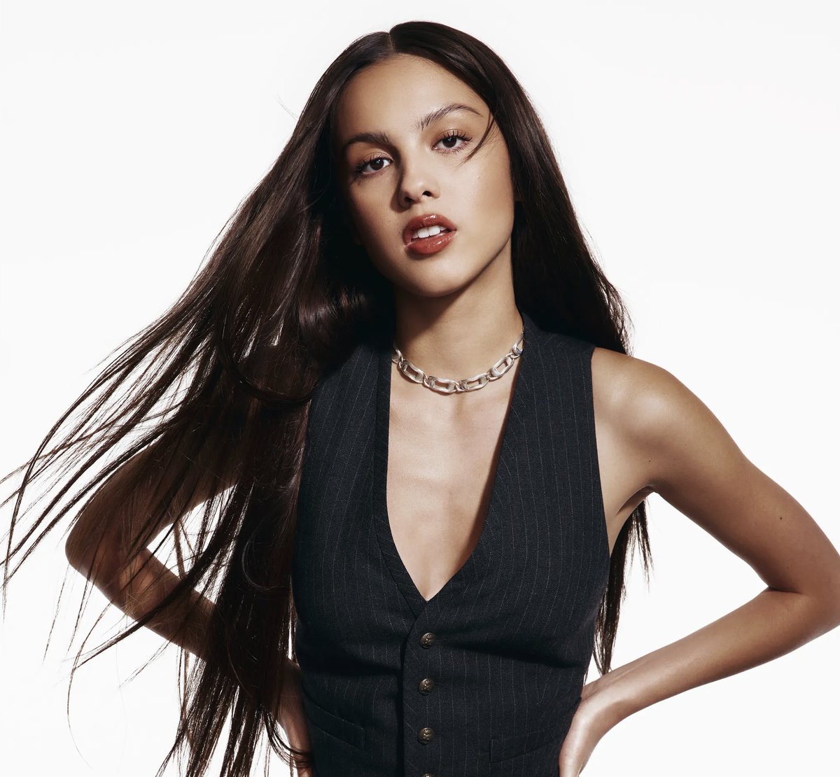 Olivia Rodrigo Slams Georgia's 'Inhumane' Abortion Law!  
“Adriana Smith Deserved Better,” Singer Declares Amid Outrage