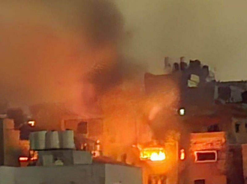 🚨🇮🇱🇵🇸 PALESTINE HOUSE SET ABLAZE AFTER ISRAELI RAID!
