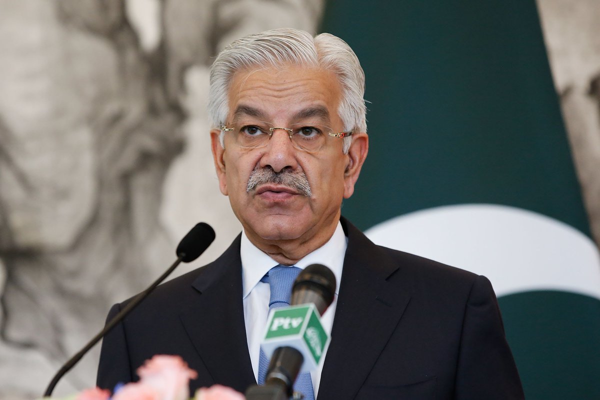 Pakistan's Defence Minister: "Israel's War Threatens All Muslims!"