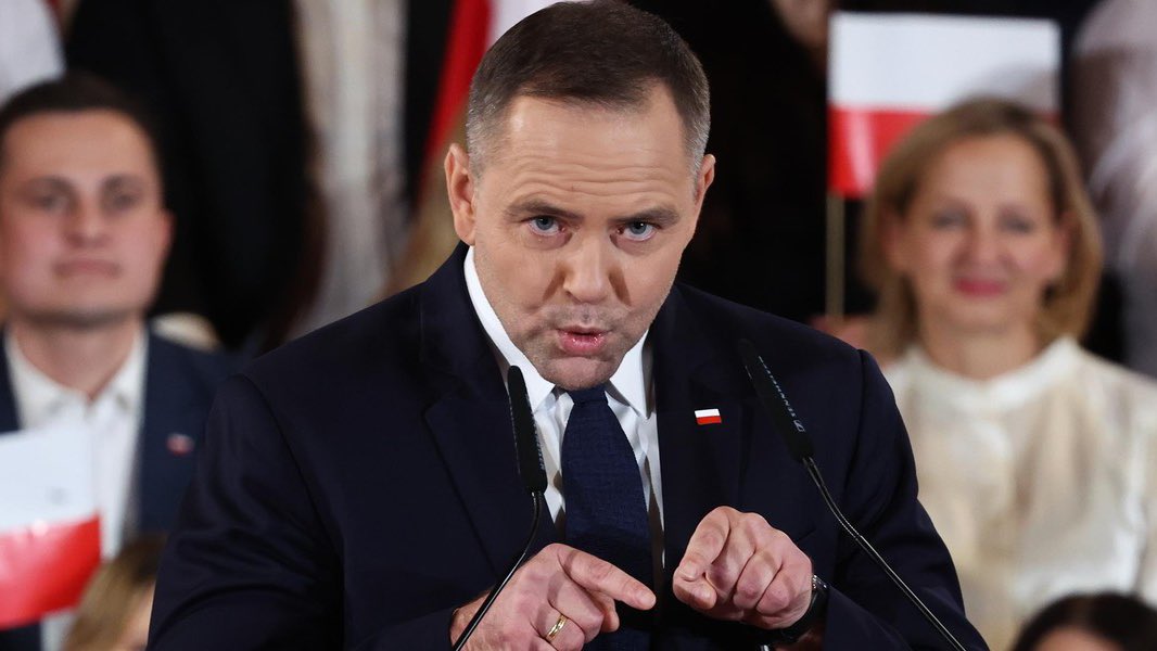 Poland's Shocking Move: Withdrawal from EU Migration Pact!