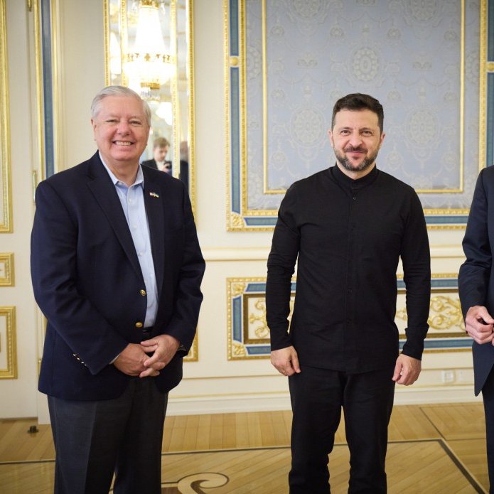 Putin Doubts Summit After Zelensky's Attacks Post-Graham Visit!