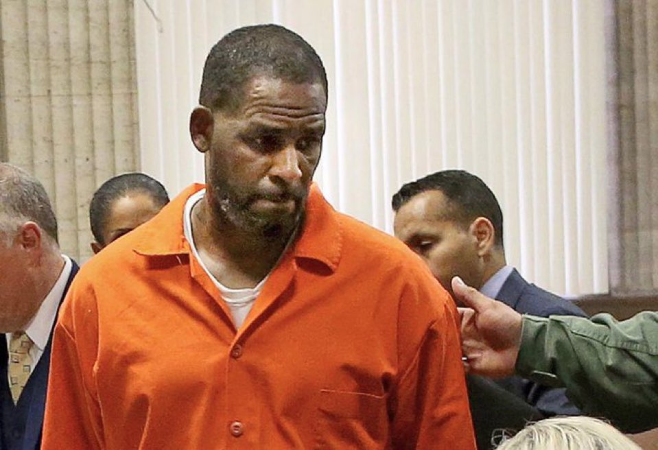 R. Kelly Rushed to Hospital After Shocking Overdose in Prison!