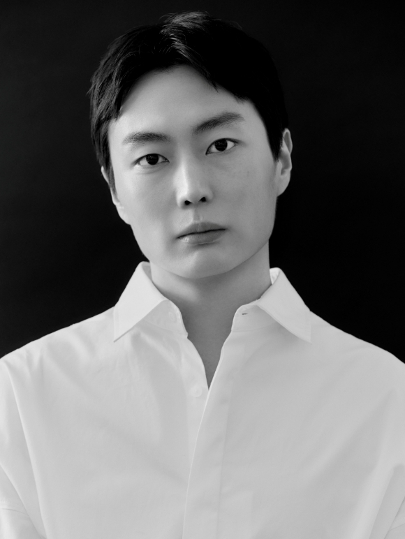 Roh Jae Won and Yoon Ga I Join All of Us Are Dead S2: Outrage!