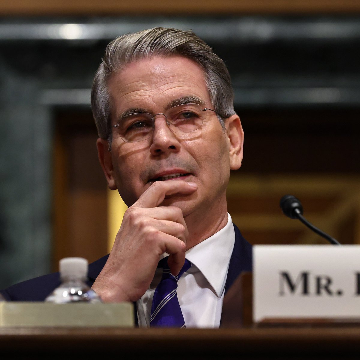 SCOTT BESSENT FOR FED CHAIR? WALL STREET GIANT SPARKS CONTROVERSY!