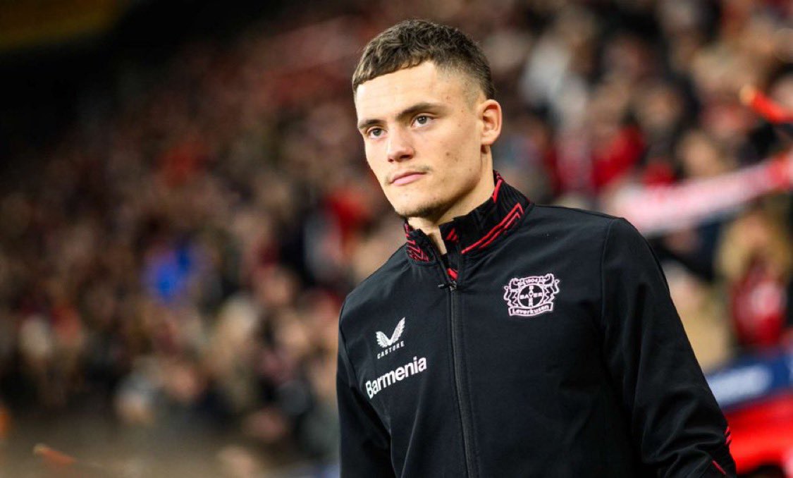 Shock Move: Liverpool's Arne Slot Targets Wirtz Amid Controversy!