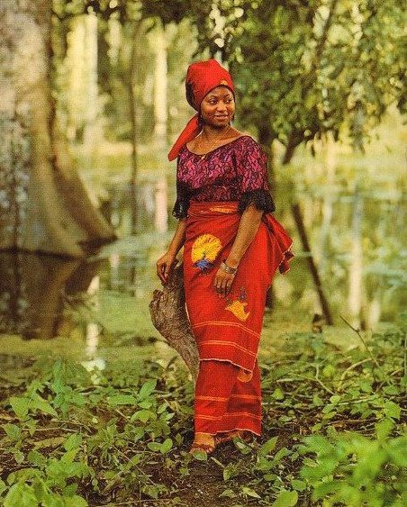 Shock as Florence Nwakoby’s 1966 Photo Sparks Racial Debate!
