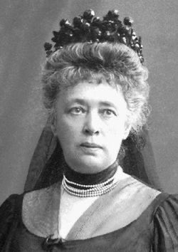Shockwaves as Bertha von Suttner Dies: Was the Peace Movement Doomed?
