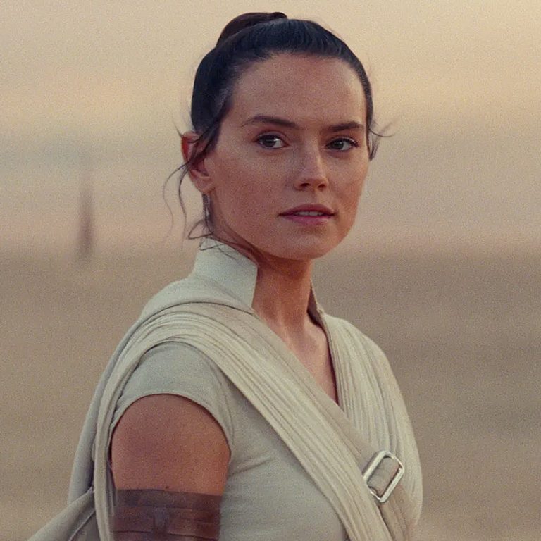Star Wars Fans Rage: Rey's Solo Film Put on Hold Amid Controversy!