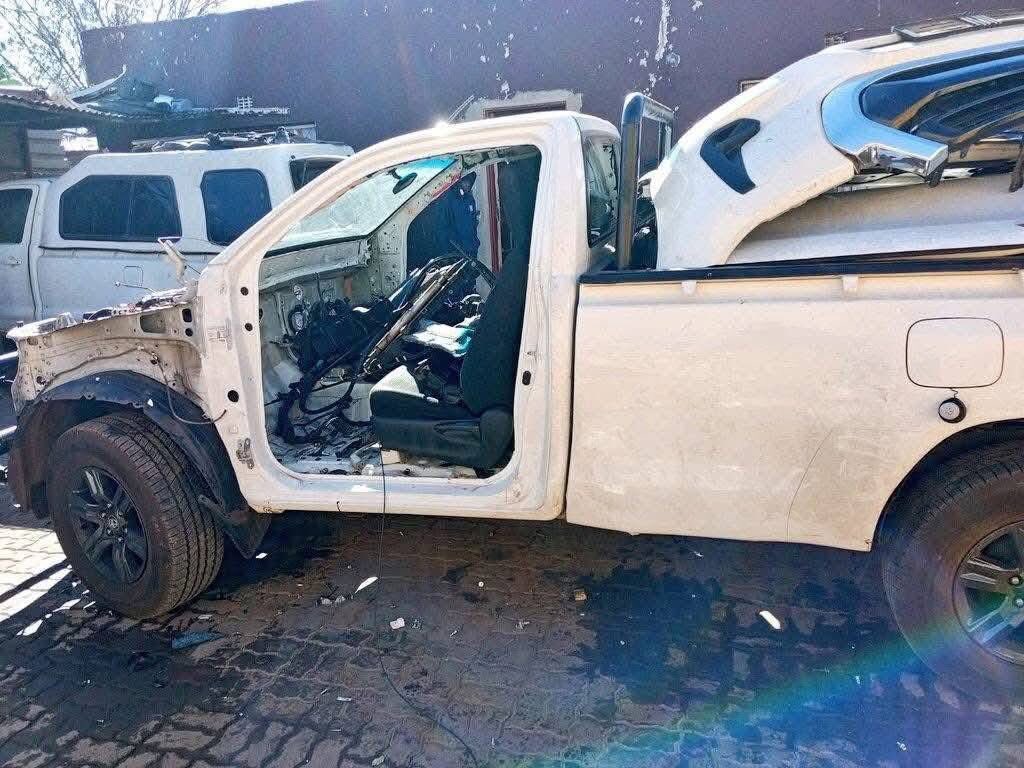 Stolen Vehicle in Germiston: 5 Mozambican Suspects Arrested!