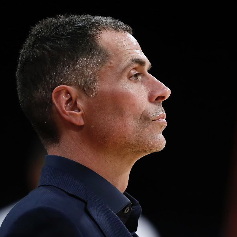 Teams Exploit Lakers' Center Crisis, Demanding More Assets!