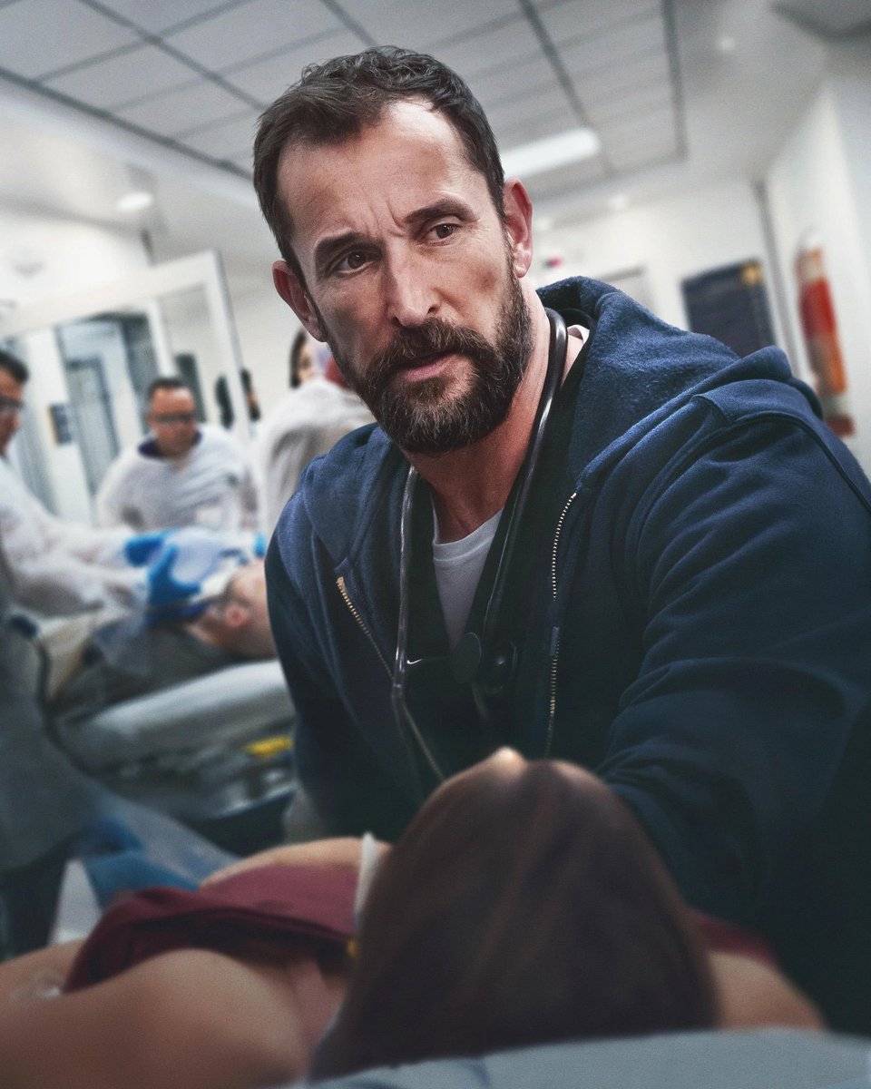 The Pitt's Noah Wyle Sparks Outrage with Independence Day Plot!