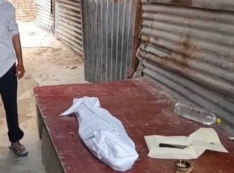 Tragic Deaths: Child & Guard Die After Care Denials!  
Parents Poor, Doctor Drunk—Who’s to Blame?