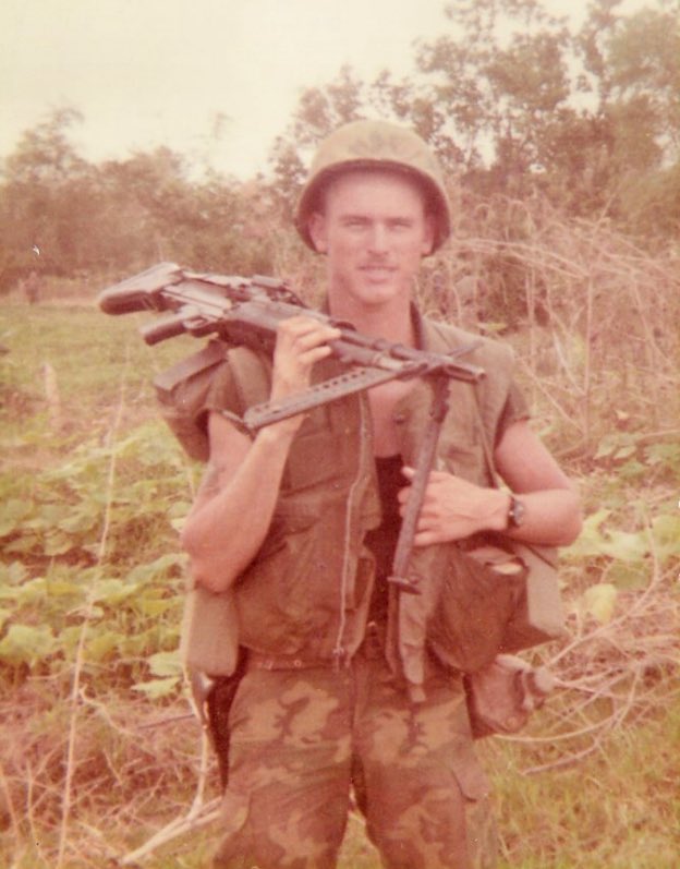 Tragic Loss: Marine Hero Larry Wayne Martin Killed in Vietnam