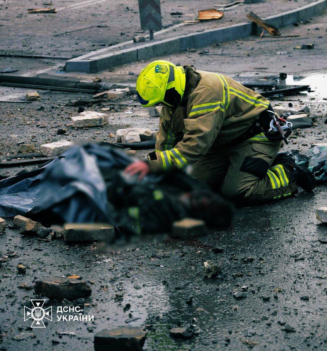 Tragic Loss: Ukrainian Rescuers Killed Amid Ongoing Russian Attacks