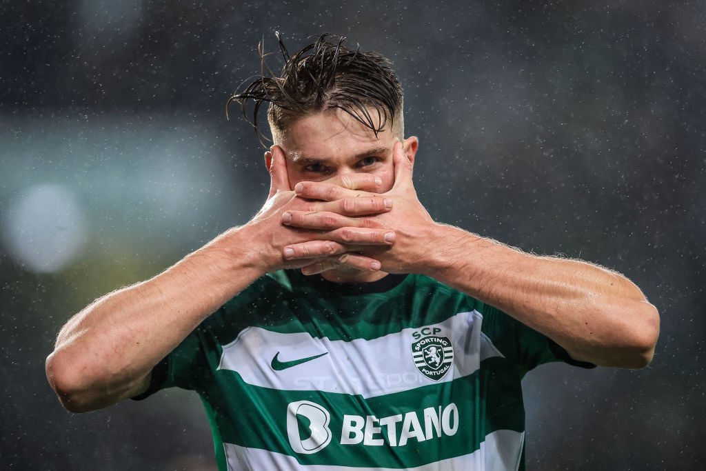 Viktor Gyökeres Eyes Manchester United Move Amid Financial Chaos!