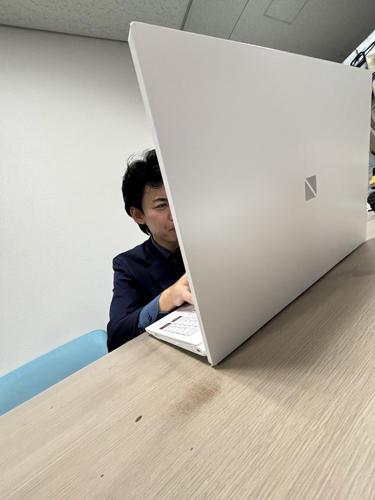浜田さんのパソコン、正直言ってデカすぎ問題勃発！