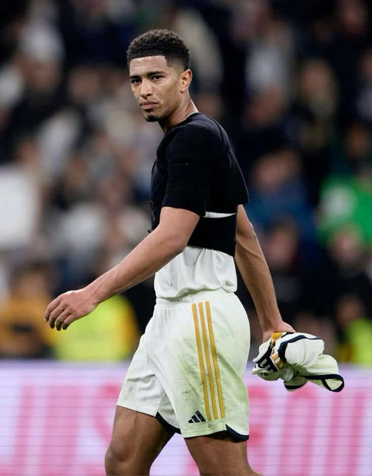 BREAKING: Bellingham's Shocking Surgery Sparks Outrage! —  Jude Bellingham injury update, shoulder surgery news, football player health 2025