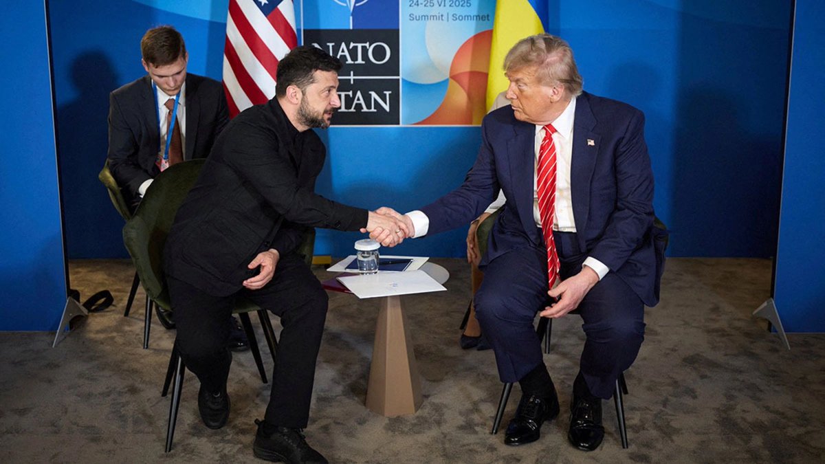 BREAKING: Trump’s Bold Move—Long-Range Missiles for Ukraine? —  urgent news, military aid Ukraine, Trump announcement 2025