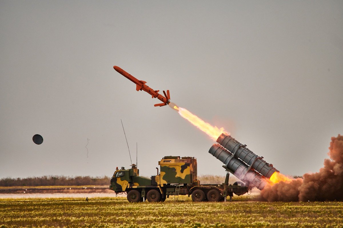 BREAKING: Ukraine Targets Crimean Bridge with Cruise Missiles!