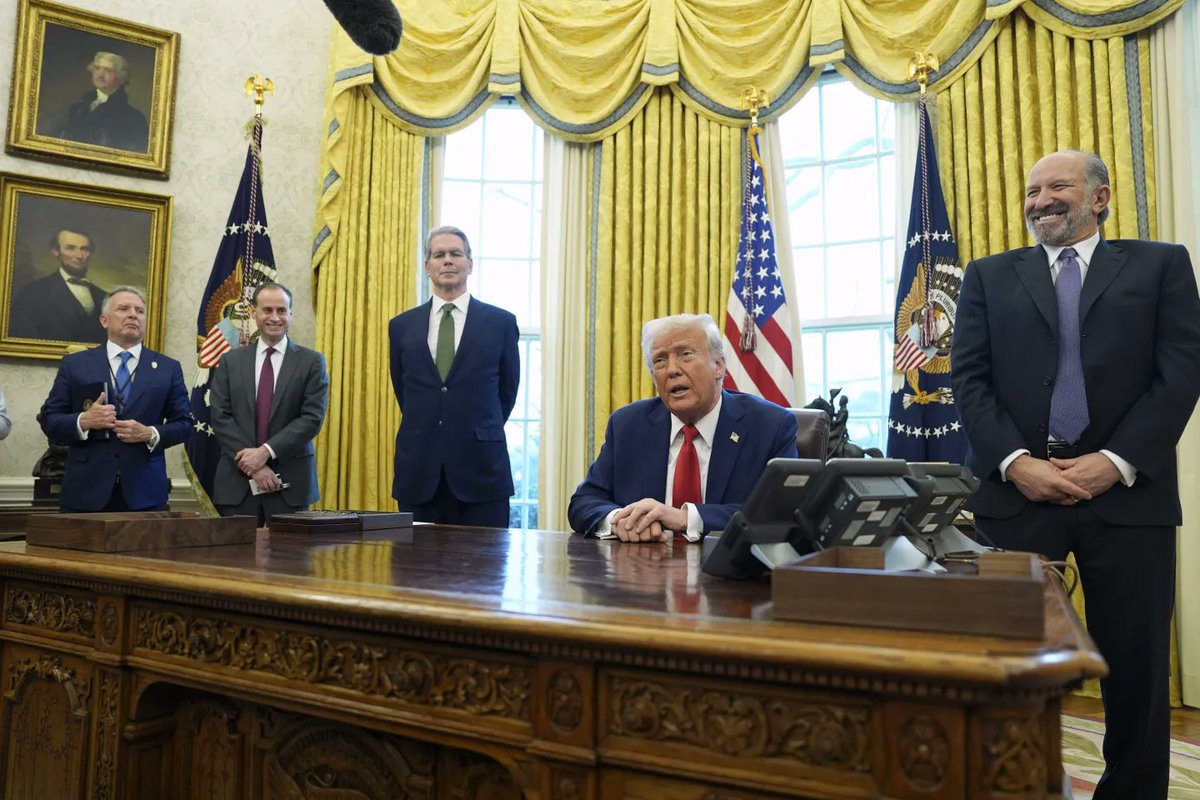 💥BREAKING: White House Predicts $20 Trillion Crypto Boom! —  cryptocurrency market predictions, XRP investment potential 2025, market structure legislation impact