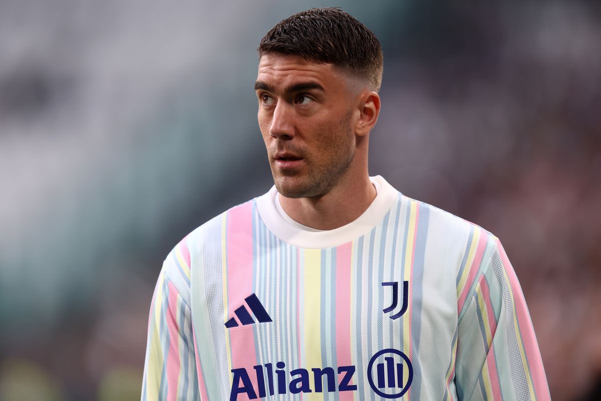 Breaking: Vlahović to Man Utd? Shocking Twist Unfolds! —  Dušan Vlahović transfer news, Manchester United latest updates, Bryan Mbeumo interest