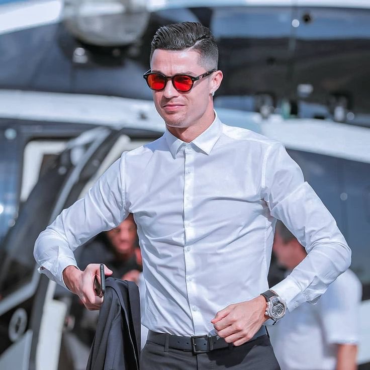 CR7 Brand Shock: Cristiano Ronaldo's Empire Valued at $900M!