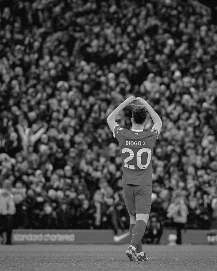Death - Obituary News: "Tragic Loss: Liverpool Fans Mourn Diogo Jota's Untimely Death at 28"