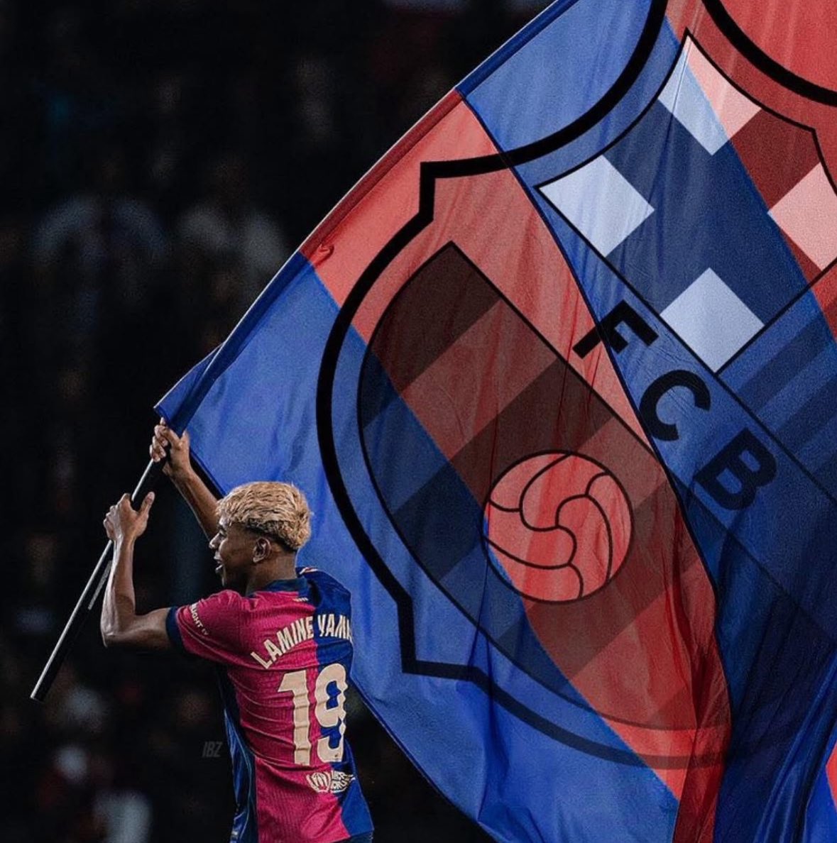 🚨 JUST IN: Lamine’s Renewal Sparks Debate: Is He the Future? —  Lamine official contract renewal, FC Barcelona jersey number presentation, JijantesFC news 2025