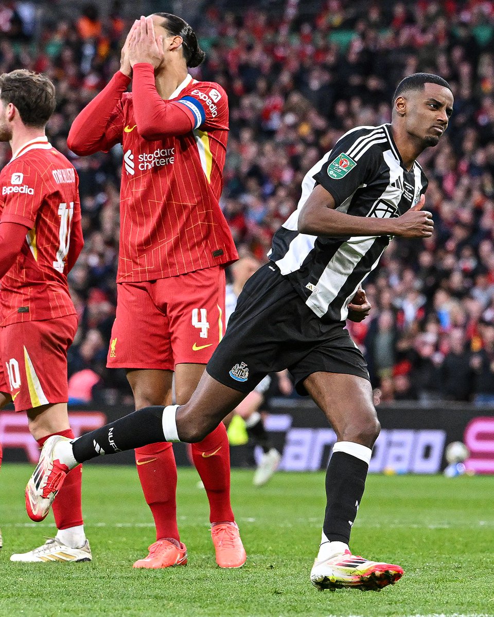 Newcastle's Shocking Offer: Isak Turns Down Liverpool Move!
