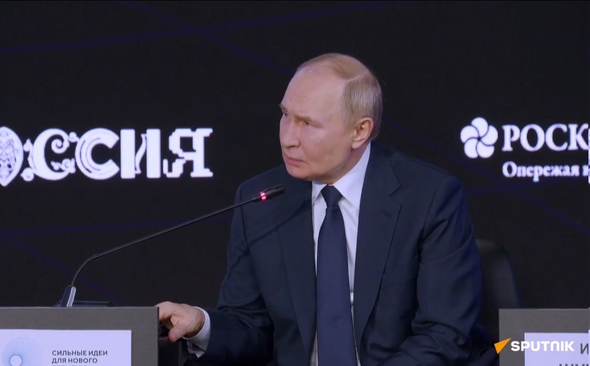 🚨 Putin Shocks World: Calls Trump for Urgent Talks Today!