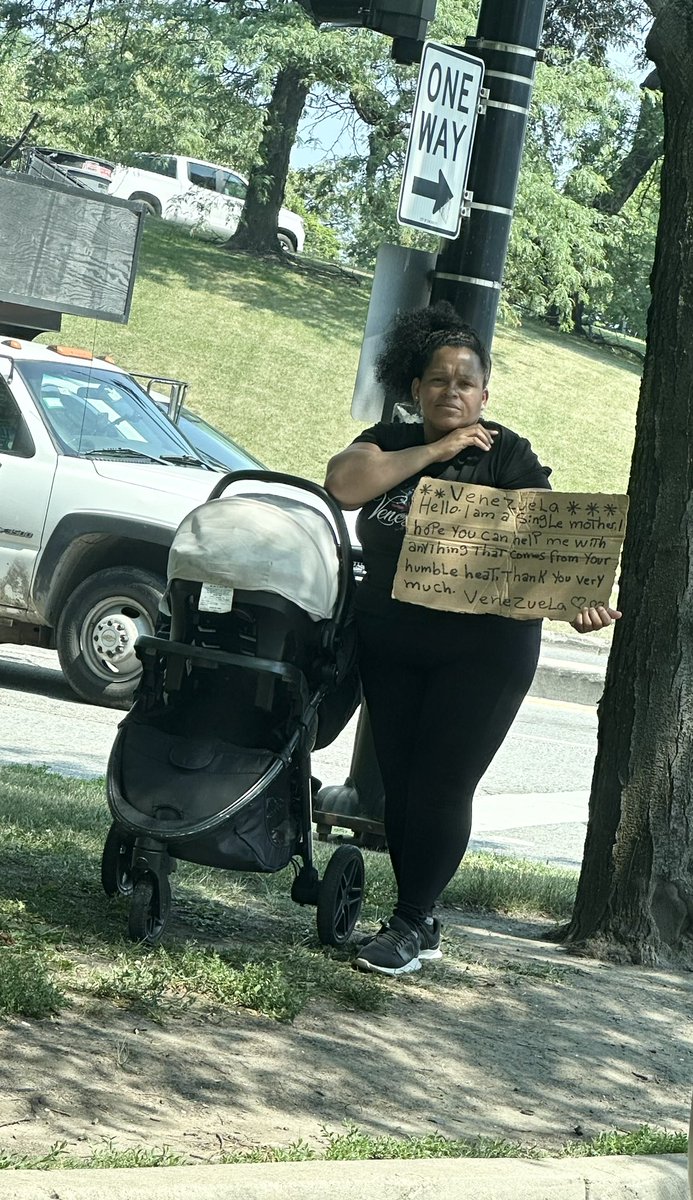 Shocking: Chicago's Police Turn Blind Eye to Child Panhandling!