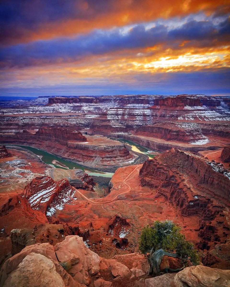 Shocking Discovery at Dead Horse Point: Ancient Artifacts Unearthed!