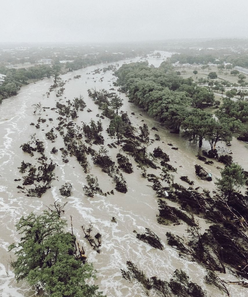 Tragedy Strikes: 25 Dead in Texas Floods, 20 Girls Still Missing!