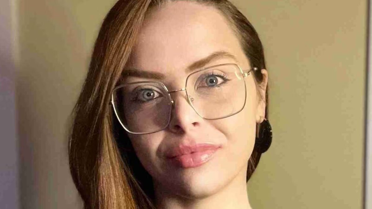 B.C. Nurse Suspended for Defending Women's Rights? —  nurse suspension news, women's rights in healthcare, professional conduct in nursing