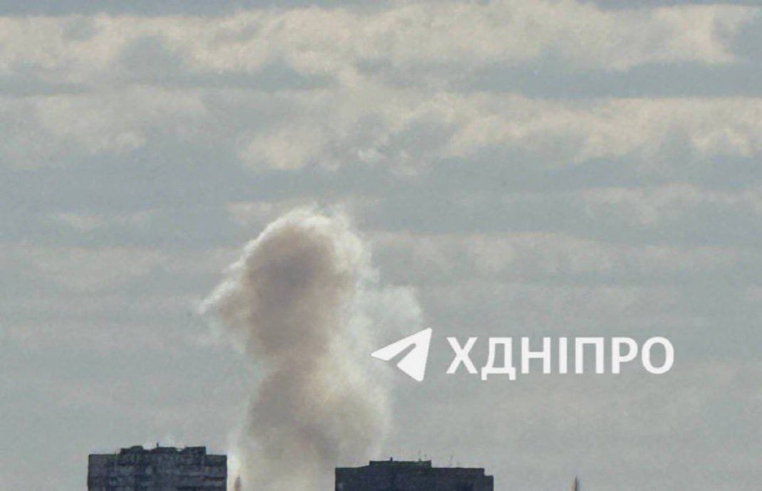 BREAKING: Russia's Missile Strike Hits Dnipro Homes! —  missile strike news, Ukraine conflict updates, Dnipro residential attack