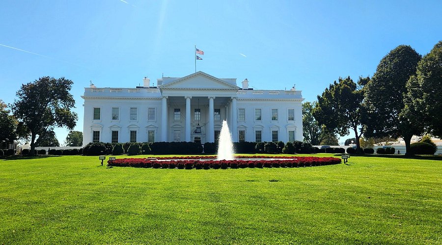 Breaking: Trump to Host Historic Armenia-Azerbaijan Peace Talks! —  peace talks Armenia Azerbaijan, Trump hosts leaders Washington, international relations update 2025