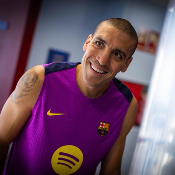 FC Barcelona's Shocking Move: Romeu Out, Martín In? —  FC Barcelona contract news, Oriol Romeu injury update, Gerard Martín transfer plans