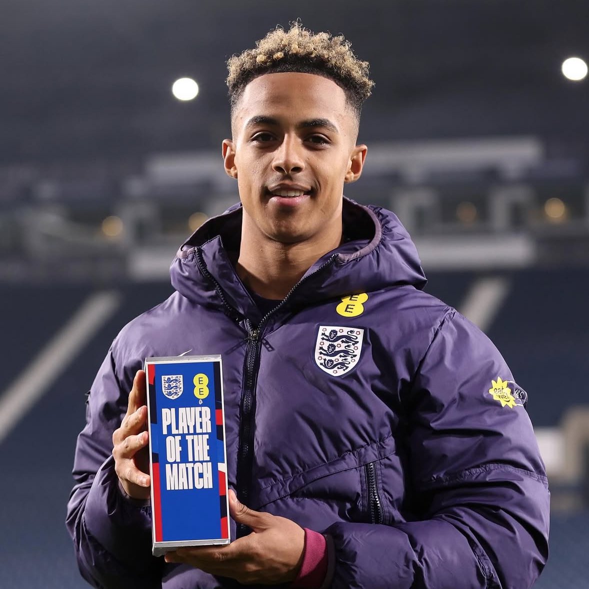Nottingham Forest's £37m Gamble: Who is Hutchinson? —  Nottingham Forest transfer news, Omari Hutchinson medical update, Ipswich Town player transfer 2025