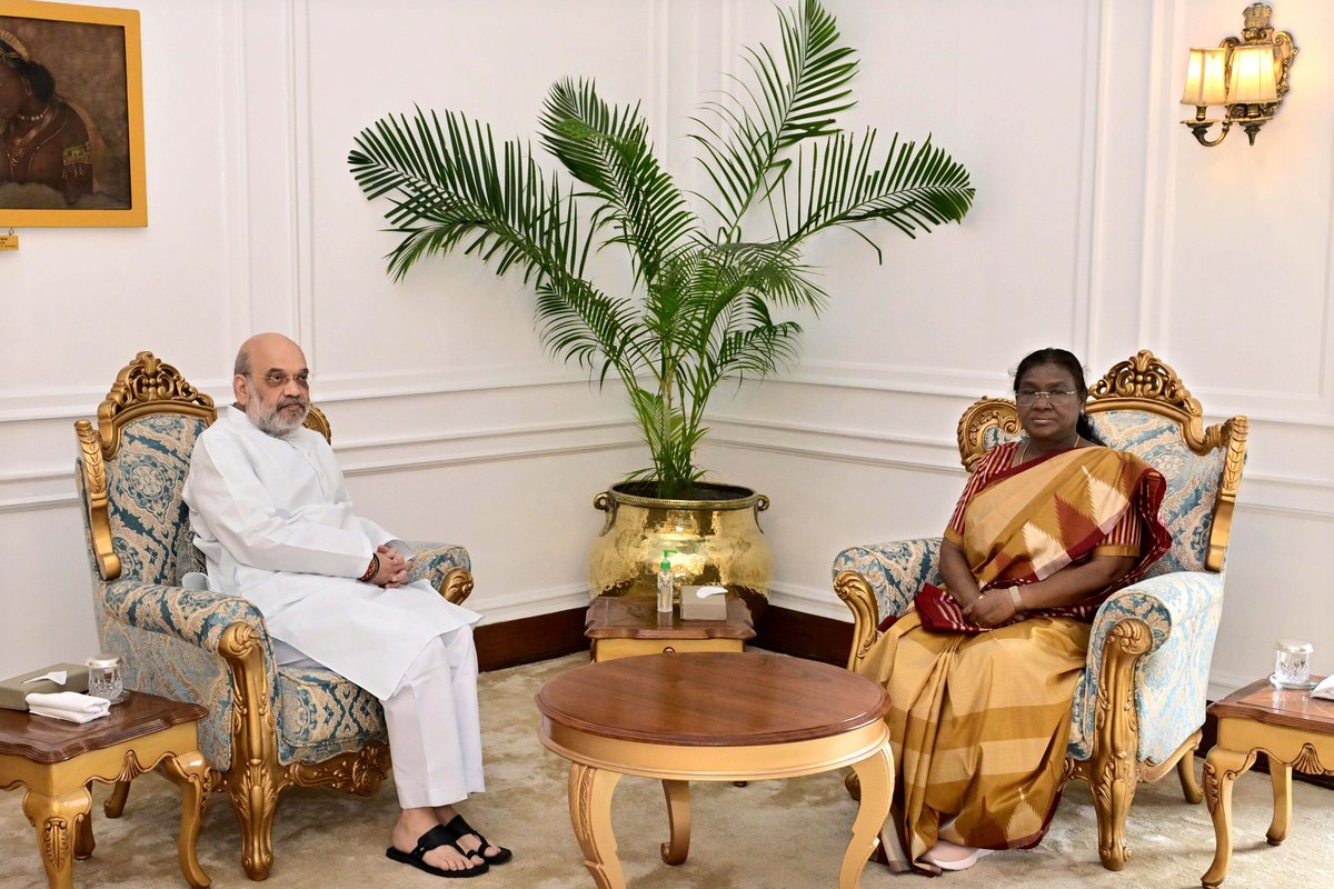 Shah and Modi's Secretive Talks with President Murmu! —  Breaking News India, Amit Shah President Meeting, PM Modi Droupadi Murmu