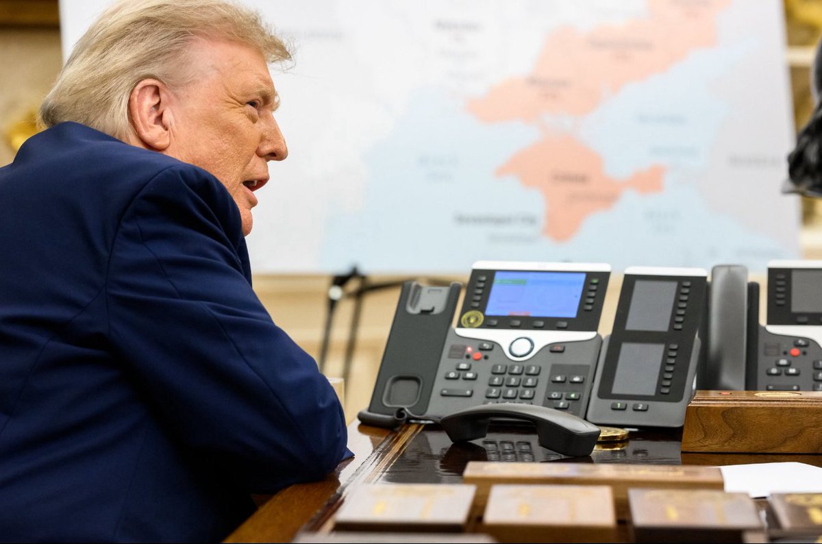 Shocking Photo: Trump’s Bold Call with Putin Revealed! —  Trump Putin call, border deal negotiations 2025, confident leadership in foreign policy