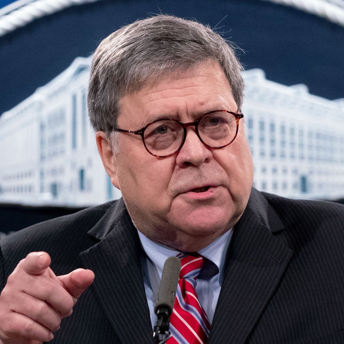 Shocking Revelation: Barr Exonerates Trump in Epstein Case! —  Bill Barr testimony 2025, Trump Epstein connection, Attorney General statement on Trump