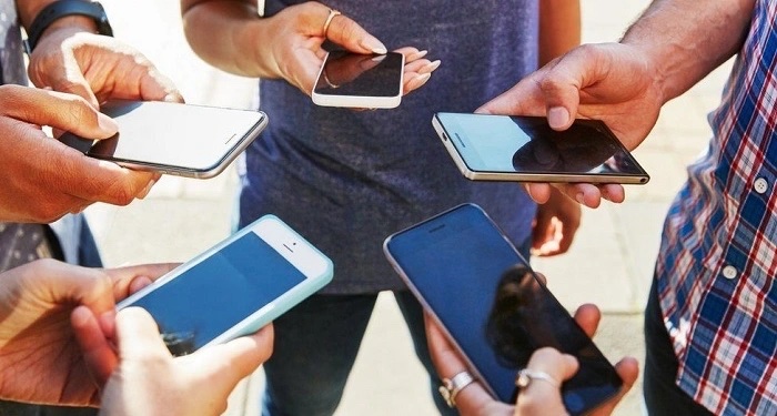 Shocking Spend: N2.53 Trillion on Calls & Data in 2025! —  Telecom spending Nigeria 2025, MTN Airtel revenue growth, Nigerian mobile data usage trends