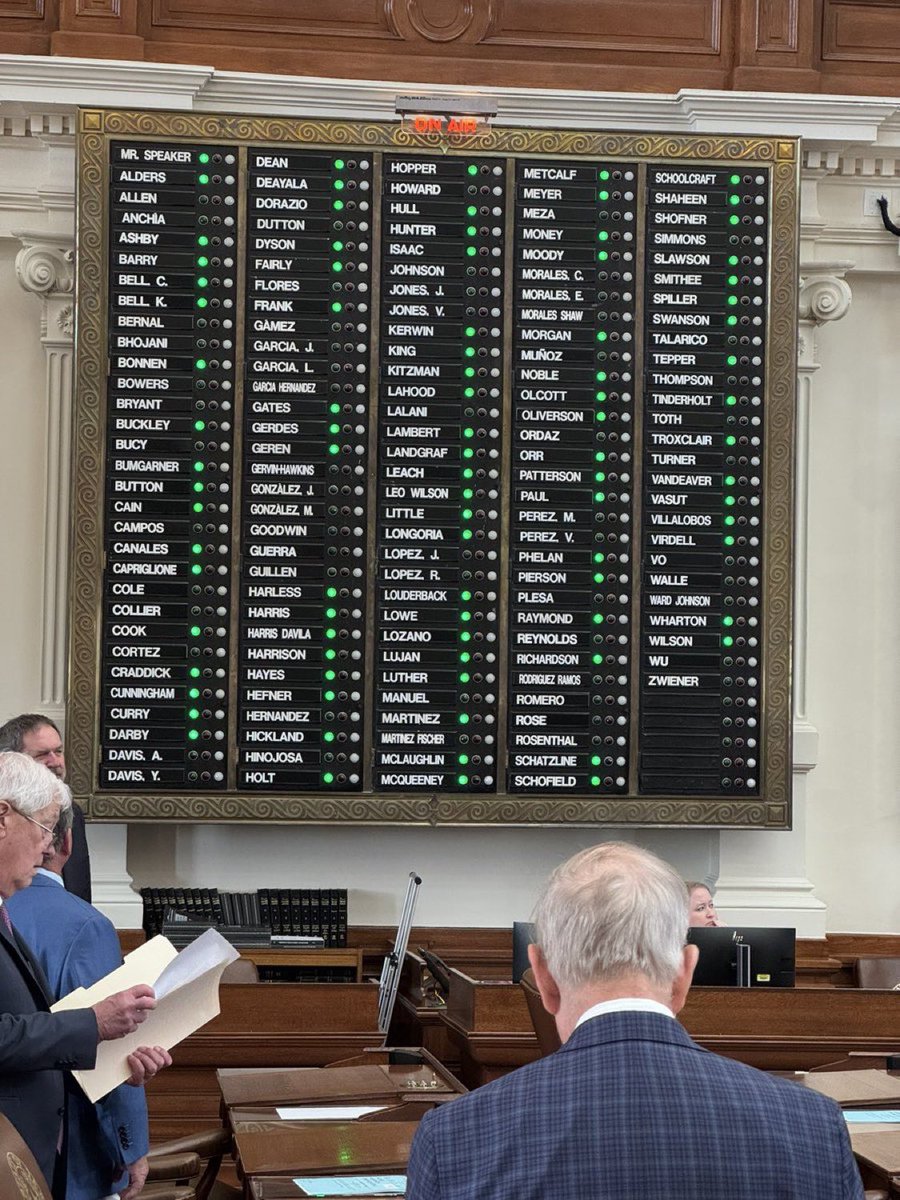 Texas Lawmakers Issue Arrest Warrants for Missing Democrats! —  Texas redistricting news, Texas Democrats quorum crisis, arrest warrants Texas lawmakers